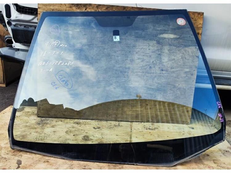 Лобовое стекло Хонда Фит в Дербенте 255791
