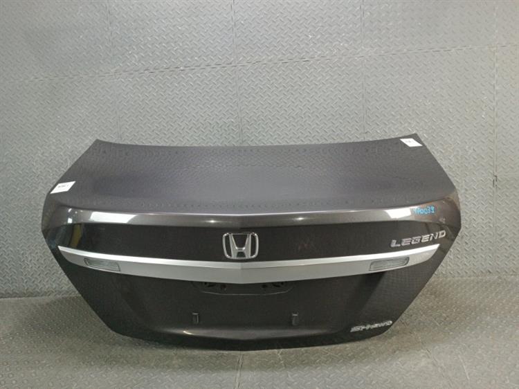 Крышка багажника Хонда Легенд в Дербенте 470039